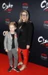 Amsterdam 20 november 2016
Premiere Ciske de Rat in het nieuwe de la mar theater. Fiona Hering met zoon