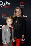 Amsterdam 20 november 2016
Premiere Ciske de Rat in het nieuwe de la mar theater. Fiona Hering met zoon