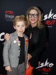 Amsterdam 20 november 2016
Premiere Ciske de Rat in het nieuwe de la mar theater. Fiona Hering met zoon