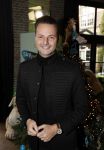 Amsterdam 7 december 2016
Sky radio Christmas tree event met oa Daphne en Emma Deckers Ronald de Boer Gers Pardoel Wilfred Genee Renate Verbaan en Bracha v Doesburgh. Fred v Leer en Manon Meijers zijn de jury. Marlayne Sahupala presenteert het geheel in het college hotel.