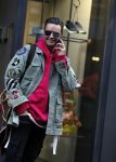 Amsterdam 7 december 2016
Fred v Leer bellend op de pc hooftstraat