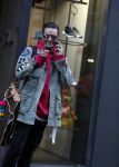 Amsterdam 7 december 2016
Fred v Leer bellend op de pc hooftstraat