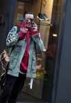 Amsterdam 7 december 2016
Fred v Leer bellend op de pc hooftstraat