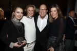 Amsterdam 8 december 2016
15e luxury fair in de RAI. Gaston Starreveld met vrouw en dochters
