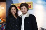 Amsterdam 10 december 2016
Premiere Sing in pathe arena. Holly Brood met vriend Soy Kroon