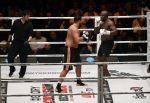 Oberhausen 10 december 2016
Jamal Ben Saddik wint van Ismael Londt tijdens de GLORY COLLISION in Oberhausen.