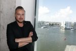 Amsterdam 30 september 2016
cd presentatie O'GENE in de amsterdam toren . Marco Borsato reikt hem uit. Jamai