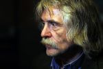 Amsterdam 25 november 2016
Boekpresentatie Johnny Rep bij cafe Scheltema. Johan Derksen reikt eerste exemplaar uit aan Heinz Stuy . Het boek is geschreven door  Mark v d Heuvel.