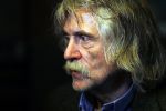 Amsterdam 25 november 2016
Boekpresentatie Johnny Rep bij cafe Scheltema. Johan Derksen reikt eerste exemplaar uit aan Heinz Stuy . Het boek is geschreven door  Mark v d Heuvel.