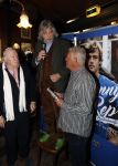 Amsterdam 25 november 2016
Boekpresentatie Johnny Rep bij cafe Scheltema. Johan Derksen reikt eerste exemplaar uit aan Heinz Stuy . Het boek is geschreven door  Mark v d Heuvel.