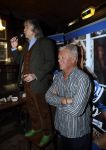 Amsterdam 25 november 2016
Boekpresentatie Johnny Rep bij cafe Scheltema. Johan Derksen reikt eerste exemplaar uit aan Heinz Stuy . Het boek is geschreven door  Mark v d Heuvel.