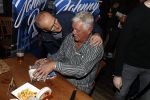 Amsterdam 25 november 2016
Boekpresentatie Johnny Rep bij cafe Scheltema. Johan Derksen reikt eerste exemplaar uit aan Heinz Stuy . Het boek is geschreven door  Mark v d Heuvel.