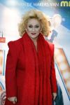 Amsterdam 10 december 2016
Premiere Sing in pathe arena. karin Bloemen