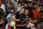 Amsterdam 14 november 2016
Winston Gerschtanowitz presenteerde de nieuwe sinterklaasboeken van Jumbo gemaakt door Katja  en Wim Schuurman Albert Verlinde en Wesley Sneijder die helaas niet aanwezig kon zijn in de Bibliotheek van Amsterdam. Katja had dochter Sammie mee genomen.