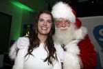 Amsterdam 7 december 2016
Sky radio Christmas tree event met oa Daphne en Emma Deckers Ronald de Boer Gers Pardoel Wilfred Genee Renate Verbaan en Bracha v Doesburgh. Fred v Leer en Manon Meijers zijn de jury. Marlayne Sahupala presenteert het geheel in het college hotel.