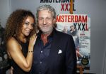 Amsterdam 22 november 2016
Presentatie Amsterdam XXXL magazine uitgegeven door Mark Teurlings bij gassan diamonds. Yvette Teurlings