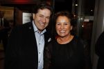 Heteren 23 november 2016
Ladies Night georganiseerd door Porsche centrum Gelderland.
Anouk Smulders presenteerde het event waar geld werd opgehaald voor de stichting Onky Donky van Marlies Boekhoorn. Marlies met vriend Eric v Heeswijk