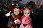 Kaatsheuvel 16 november 2016
Opnames videoclip Toppers met Rene Froger Gerard Joling Jeroen v d Boom Maxim Froger Danny Froger Lee Towers Andre Hazes jr O Gene en Maan. Opnames vonden plaats in de efteling. efteling mascottes