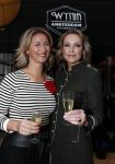 Amsterdam 17 december 2016 
Opening winkel Nynke Wynia door vriendin Micky Hoogendijk