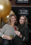 Amsterdam 17 december 2016 
Opening winkel Nynke Wynia door vriendin Micky Hoogendijk