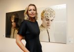 Amsterdam 19 november 2016
Micky Hoogendijk staat met foto's op de Amsterdam Pan beurs. Annette de Vries interviewt haar.