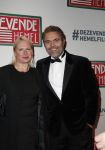 Amsterdam 14 november 2016
Premiere de zevende hemel in theater Carre. Mike Starink met een vriendin