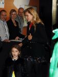 Amsterdam 26 november 2016
20 jaar studio 100 in het ziggodome met oa K3. Nicolette v Dam met dochters en Bas Smit