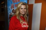 Amsterdam 26 november 2016
20 jaar studio 100 in het ziggodome met oa K3. Nicolette v Dam met dochters en Bas Smit