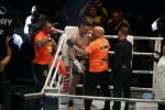Oberhausen 10 december 2016
Nieky Holzen verliest zijn wereldtitel aan Cedric Doumbe uit Frankrijk tijdens de GLORY COLLISION in Oberhausen.