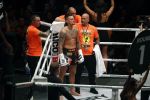 Oberhausen 10 december 2016
Nieky Holzen verliest zijn wereldtitel aan Cedric Doumbe uit Frankrijk tijdens de GLORY COLLISION in Oberhausen.