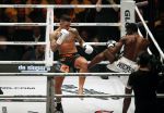 Oberhausen 10 december 2016
Nieky Holzen verliest zijn wereldtitel aan Cedric Doumbe uit Frankrijk tijdens de GLORY COLLISION in Oberhausen.