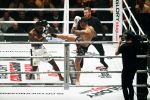 Oberhausen 10 december 2016
Nieky Holzen verliest zijn wereldtitel aan Cedric Doumbe uit Frankrijk tijdens de GLORY COLLISION in Oberhausen.