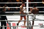 Oberhausen 10 december 2016
Nieky Holzen verliest zijn wereldtitel aan Cedric Doumbe uit Frankrijk tijdens de GLORY COLLISION in Oberhausen.