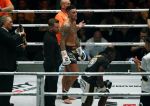 Oberhausen 10 december 2016
Nieky Holzen verliest zijn wereldtitel aan Cedric Doumbe uit Frankrijk tijdens de GLORY COLLISION in Oberhausen.