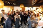 Amsterdam 17 december 2016 
Opening winkel Nynke Wynia door vriendin Micky Hoogendijk