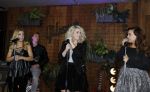 Amsterdam 30 september 2016
cd presentatie O'GENE in de amsterdam toren . Marco Borsato reikt hem uit.
O'G3NE