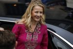 Amsterdam 15 december 2016  
Uitreiking prins Claus prijzen met aanwezig Koning Willem Alexander Koningin Maxima Prinses Beatrix Prinses Laurentien en Prinses Mabel. Vindt plaats in paleis op de dam.