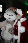 Amsterdam 7 december 2016
Sky radio Christmas tree event met oa Daphne en Emma Deckers Ronald de Boer Gers Pardoel Wilfred Genee Renate Verbaan en Bracha v Doesburgh. Fred v Leer en Manon Meijers zijn de jury. Marlayne Sahupala presenteert het geheel in het college hotel.