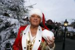 Kaatsheuvel 16 november 2016
Opnames videoclip Toppers met Rene Froger Gerard Joling Jeroen v d Boom Maxim Froger Danny Froger Lee Towers Andre Hazes jr O Gene en Maan. Opnames vonden plaats in de efteling.