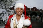 Kaatsheuvel 16 november 2016
Opnames videoclip Toppers met Rene Froger Gerard Joling Jeroen v d Boom Maxim Froger Danny Froger Lee Towers Andre Hazes jr O Gene en Maan. Opnames vonden plaats in de efteling.