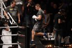 Oberhausen 10 december 2016
Rico Verhoeven wint zijn gevecht met Badr Hari tijdens de GLORY COLLISION in Oberhausen.