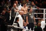 Oberhausen 10 december 2016
Rico Verhoeven wint zijn gevecht met Badr Hari tijdens de GLORY COLLISION in Oberhausen.