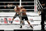 Oberhausen 10 december 2016
Rico Verhoeven wint zijn gevecht met Badr Hari tijdens de GLORY COLLISION in Oberhausen.