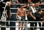 Oberhausen 10 december 2016
Rico Verhoeven wint zijn gevecht met Badr Hari tijdens de GLORY COLLISION in Oberhausen.