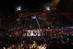 Oberhausen 10 december 2016
Rico Verhoeven wint zijn gevecht met Badr Hari tijdens de GLORY COLLISION in Oberhausen.