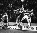 PSV-Rapid Wien, eindstand 2-1
2e ronde UEFA Cup
Rob Landsbergen Huub Stevens en Ruud Geels