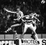 PSV-Rapid Wien, eindstand 2-1
2e ronde UEFA Cup
Rob Landsbergen Huub Stevens en Ruud Geels
