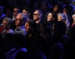 Amsterdam 20 november 2016
Rob de Nijs krijgt de radio5 oeuvre award in theater Amsterdam . Zijn vrouw Henriette en zoons Robert en Yoshi zijn ook aanwezig alsmede zijn ex vrouw Belinda meuldijk.