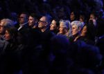 Amsterdam 20 november 2016
Rob de Nijs krijgt de radio5 oeuvre award in theater Amsterdam . Zijn vrouw Henriette en zoons Robert en Yoshi zijn ook aanwezig alsmede zijn ex vrouw Belinda meuldijk.
