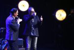Amsterdam 20 november 2016
Rob de Nijs krijgt de radio5 oeuvre award in theater Amsterdam . Zijn vrouw Henriette en zoons Robert en Yoshi zijn ook aanwezig alsmede zijn ex vrouw Belinda meuldijk.